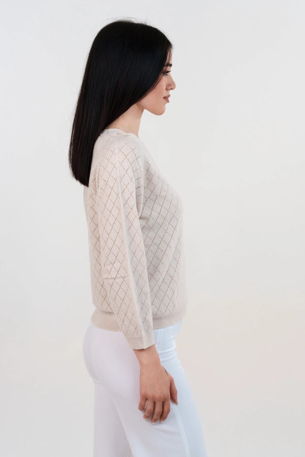 Twinset met opengewerkte V-hals en effen gebreid tanktopje van kasjmiermix