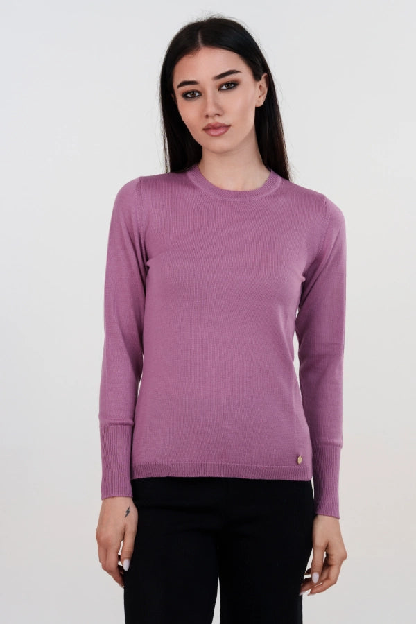 Pullover girocollo basico a maglia rasata fine in lana merino