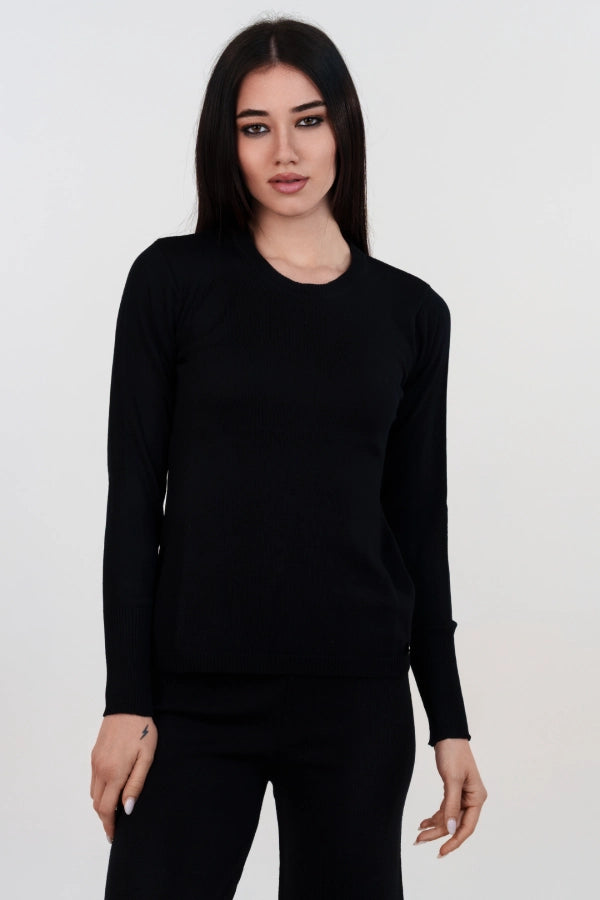 Pullover girocollo basico a maglia rasata fine in lana merino