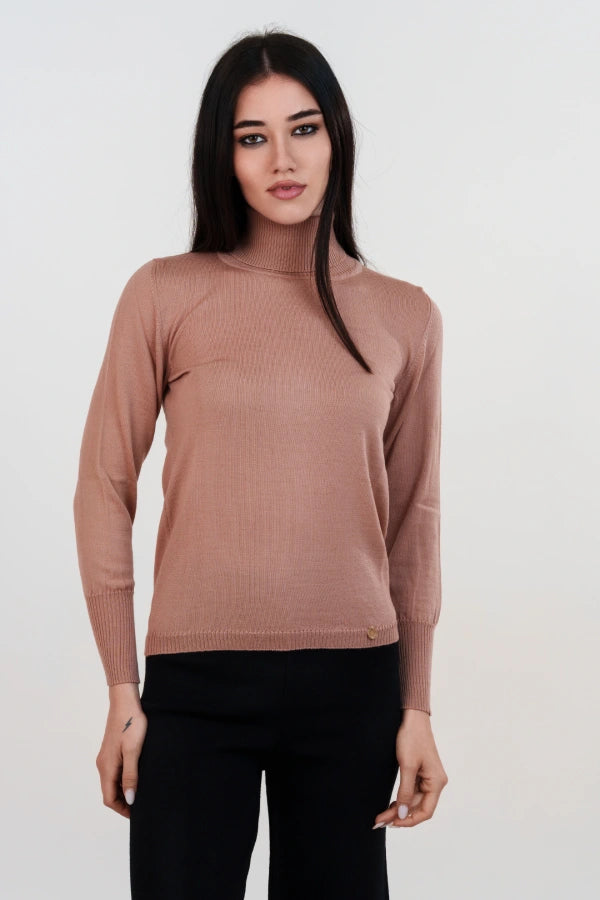 Pullover dolcevita basico a maglia rasata fine in lana merino