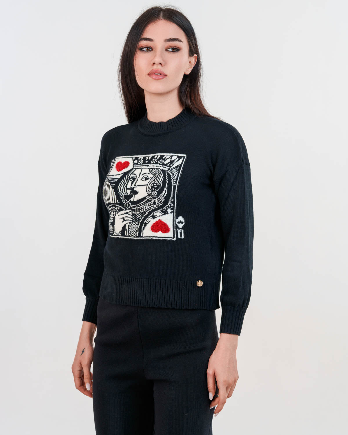 “Queen of Hearts” jacquard crop sweater with half collar and puffed cuffs