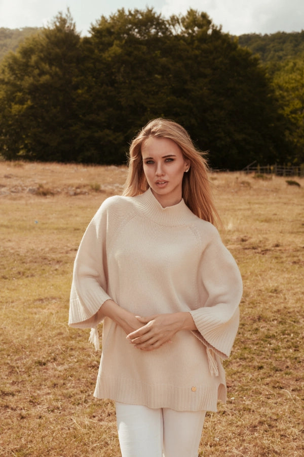 Oversized halve hals met franjes aan de mouwen van kasjmiermix