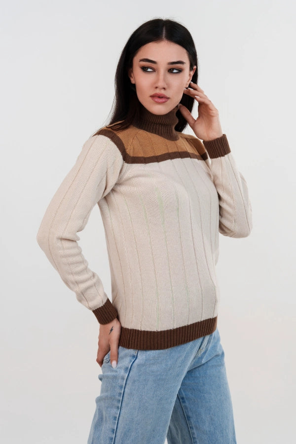 Pullover mezzo collo a coste larghe rigato con manica martello
