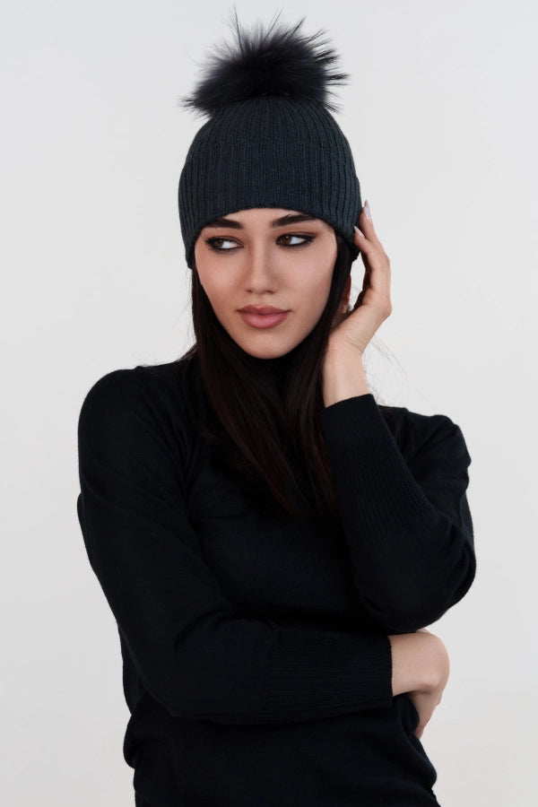 Ribbed cashmere blend hat with detachable pom pom