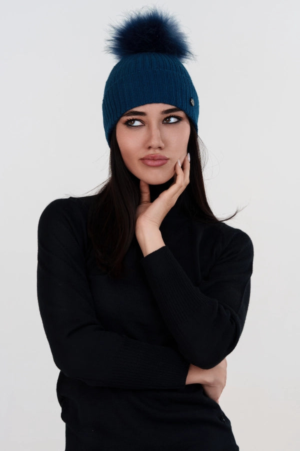 Ribbed cashmere blend hat with detachable pom pom