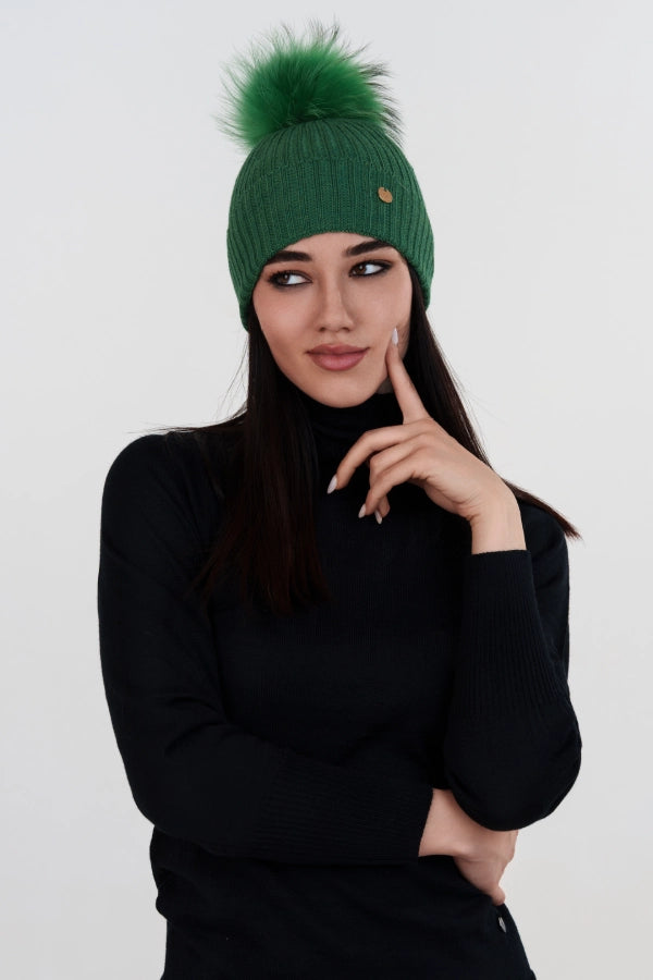 Ribbed cashmere blend hat with detachable pom pom